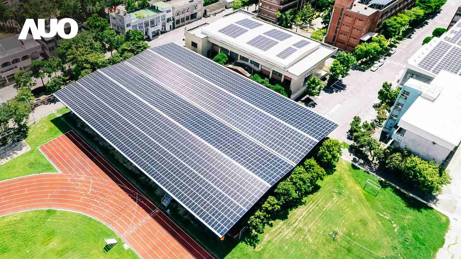 z6mg·人生就是博SunSteel光电整合型浪板具备快速安装、、、、轻量化优势，，可提升15%发电效能，，，，通过国际IEC与台湾VPC认证安全、、、防漏、、耐候标准